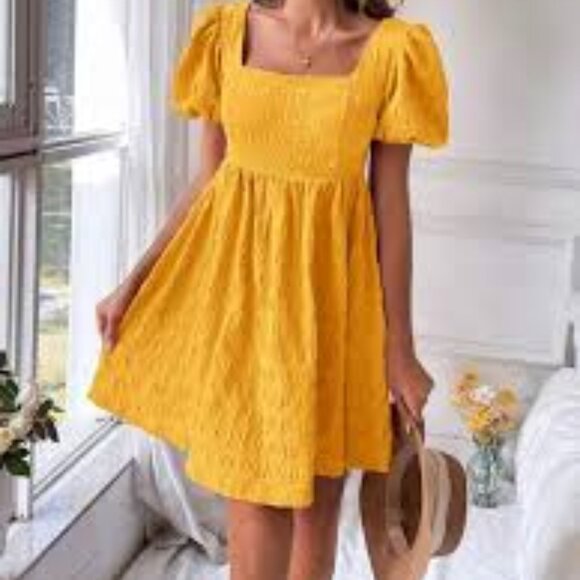 Shein Vcay Dresses & Skirts - NWT ladies sz XL ( 12 ) gold square neck bubble sleeve dress